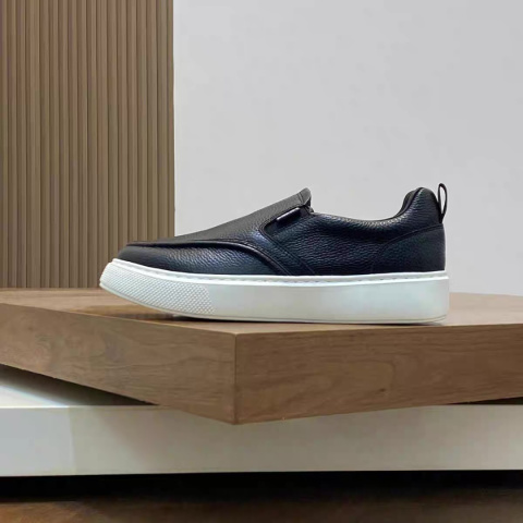 Buty sneakers mokasywny wsuwane Buty sneakers mokasywny wsuwane