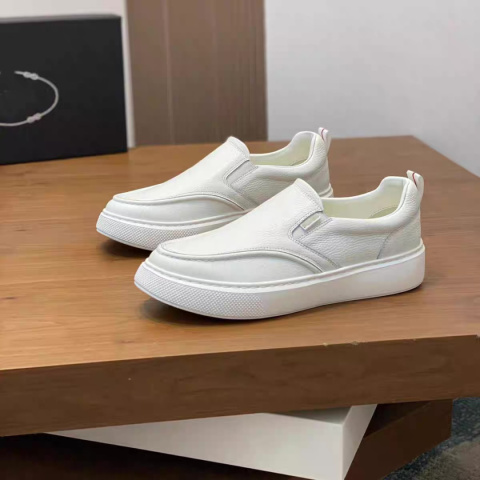 Buty sneakers mokasywny wsuwane Buty sneakers mokasywny wsuwane