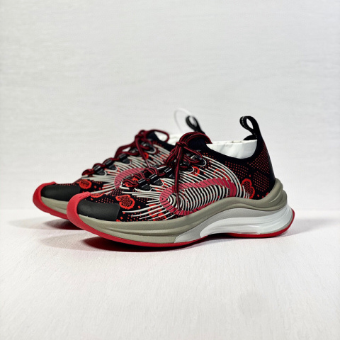 Luksusowe buty sportowe Luksusowe buty sportowe