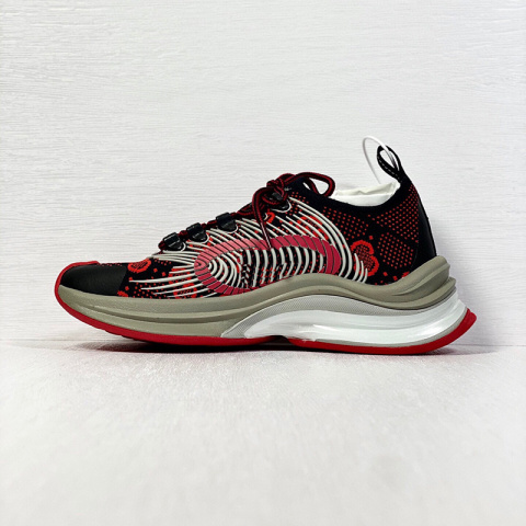 Luksusowe buty sportowe Luksusowe buty sportowe