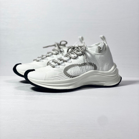 Luksusowe buty sportowe Luksusowe buty sportowe