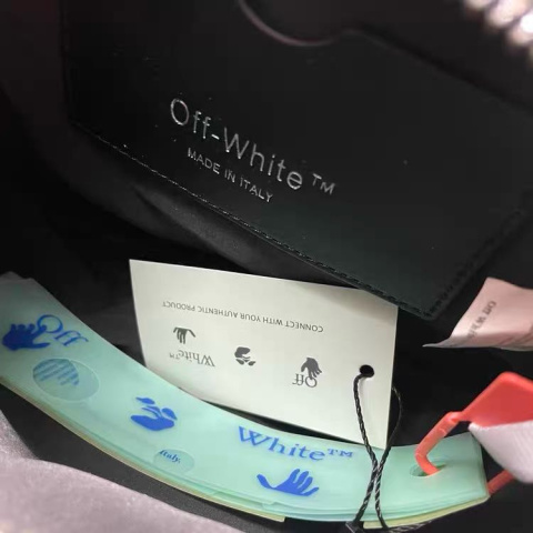 Torebka na ramię Off White Torebka na ramię Off White