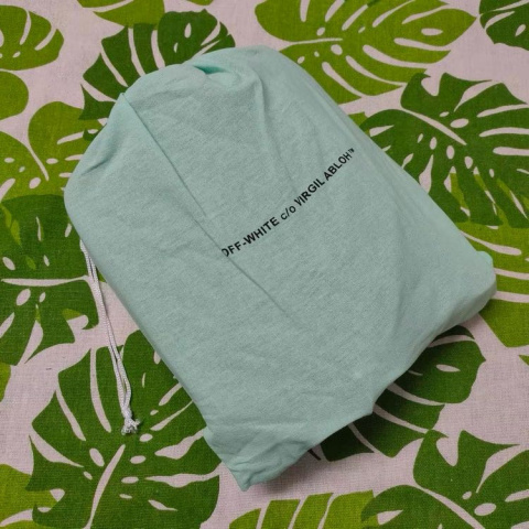 Torebka na ramię Off White Torebka na ramię Off White
