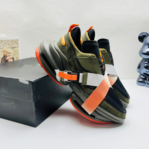 Buty sportowe sneakers Buty sportowe sneakers