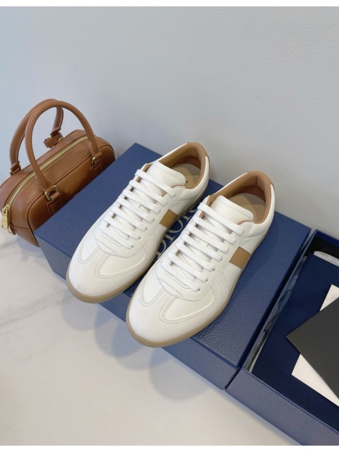 Buty męskie szunrowane Dior