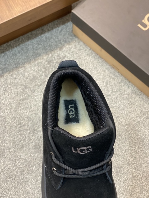 Buty śniegowce sznurowane UGG