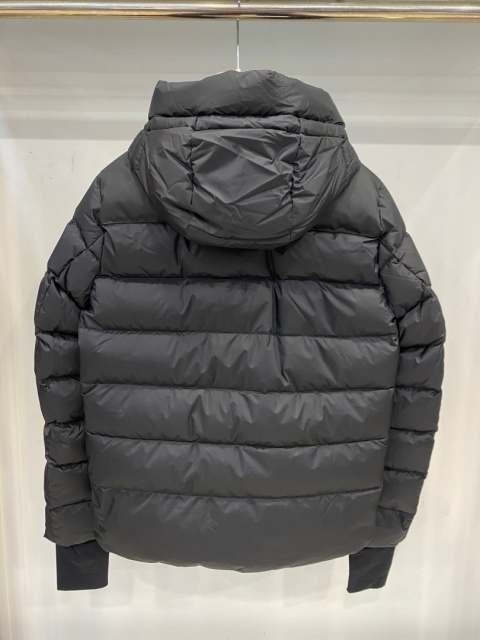 Kurtka puchowa Moncler