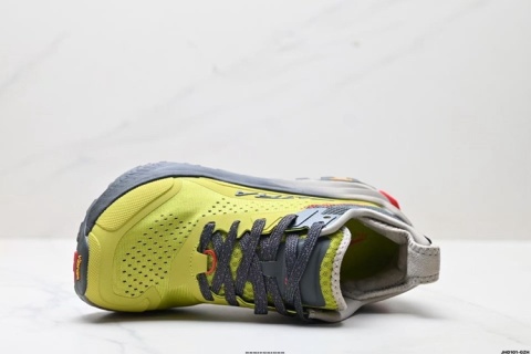 Buty Altra Olympus 6 trail running Vibram Megagrip