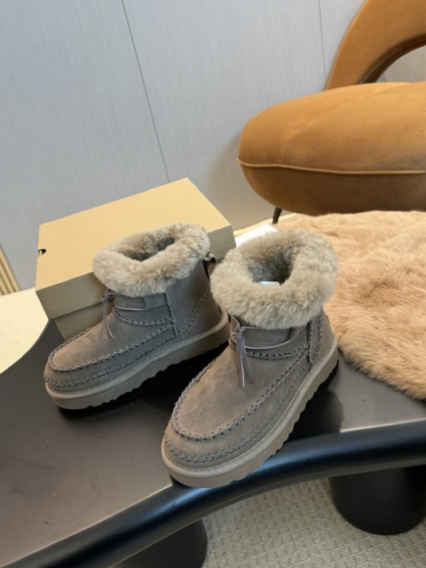 Buty śniegowce UGG