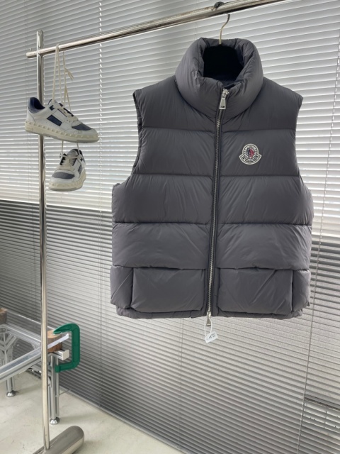 Kamizelka męska bezrękawnik puchowy Moncler