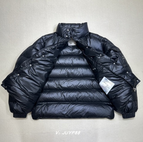Kurtka puchowa Moncler