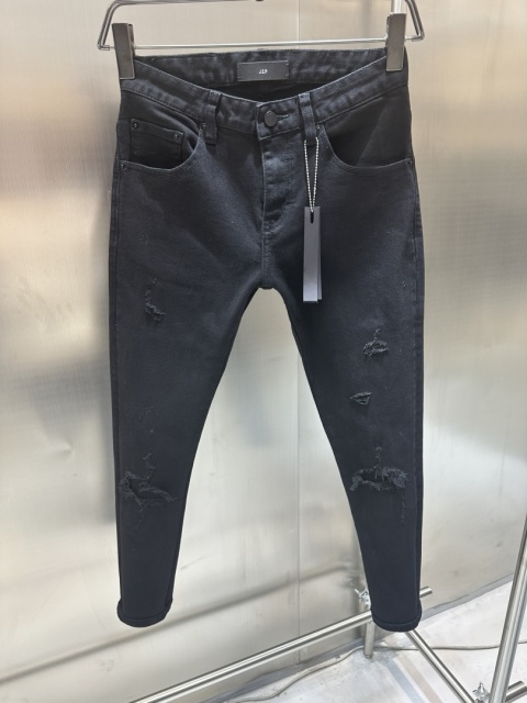 Spodnie slim fit Amiri