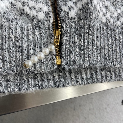 Sweter luksusowy wełniany Louis Vuitton