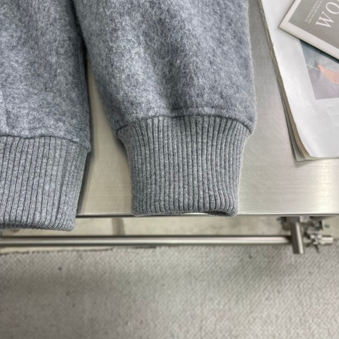 Bluza wełniana zapiana na zamek Canada Goose