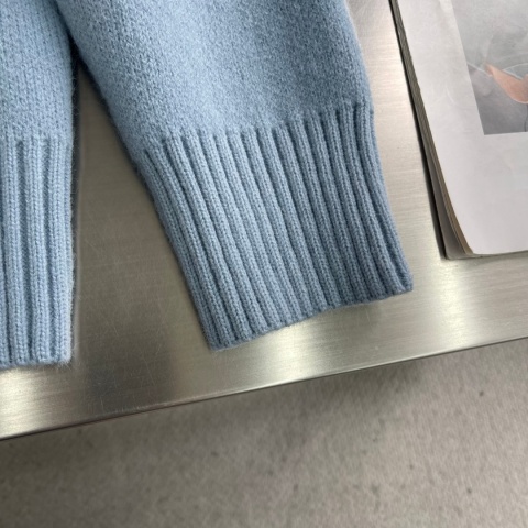 Sweter męski welaniny Ami Paris