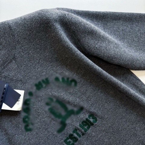 Sweter wełniany Prada