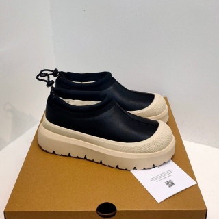 Buty krótki śniegowce UGG