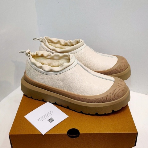 Buty krótki śniegowce UGG