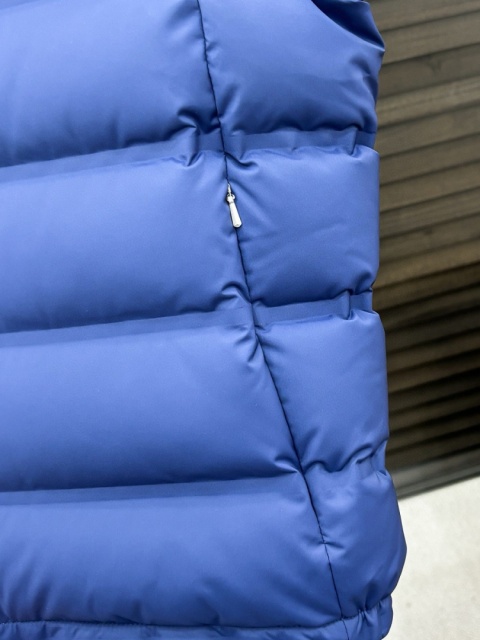 Kamizelka bezrękawnik puchowy Burnello Ciucinelli