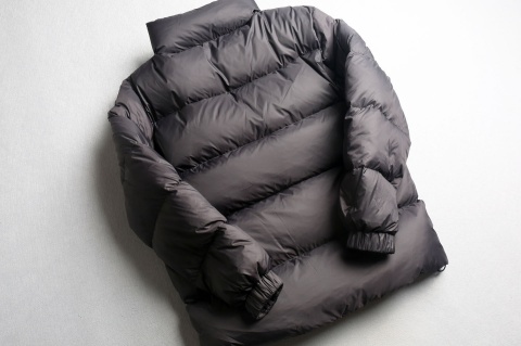 Kurtka puchowa Moncler