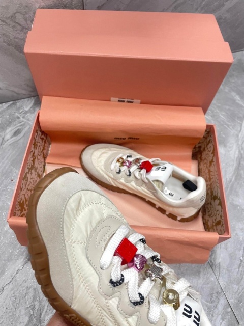 Buty damskie snekersy Miu Miu