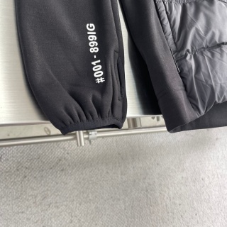 Kurtka puchowa Moncler