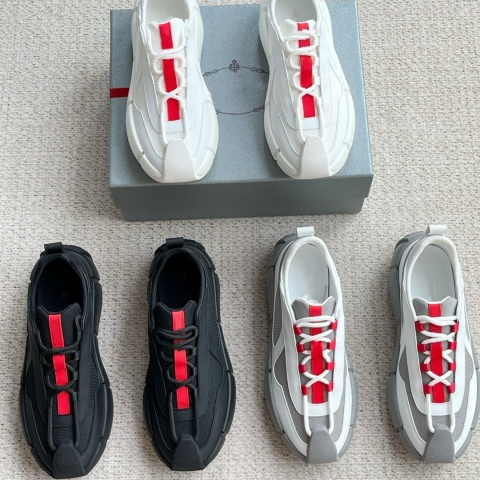 Męskie buty sportowe Prada