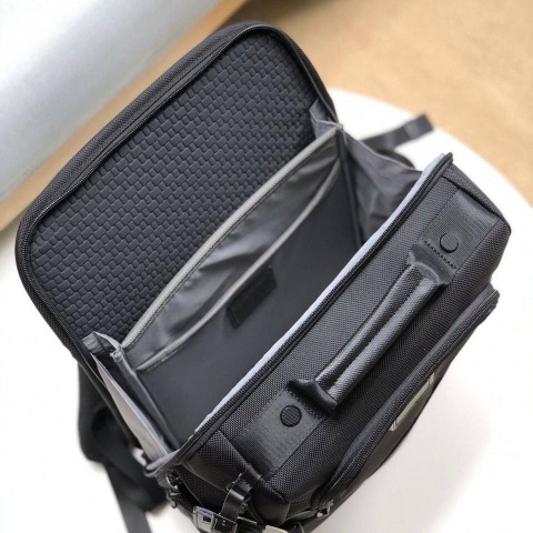 Męski plecak biznesowy i podróżny Tumi