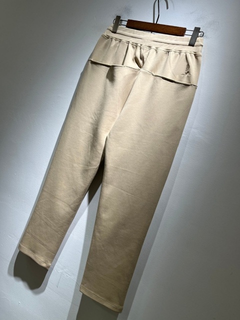 Spodnie męskie Loro Piana air layer prosty krój