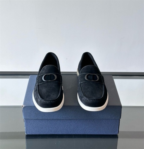 Buty Letenie mokasyny zamszowe Dior