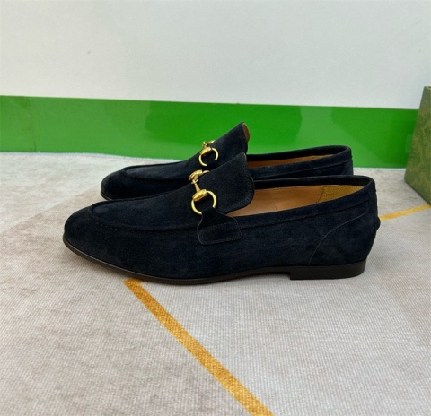 Buty Letenie mokasyny Gucci zamszowe z miękką podeszwą