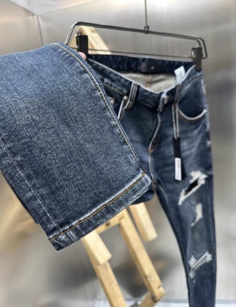 Spodnie Amiri Slim fit Stretch Denim