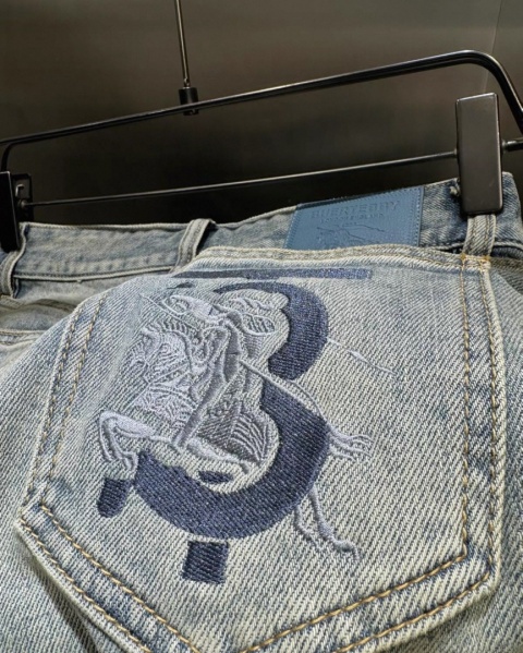 Spodnie Burberry London Slim fit Lock‑Color