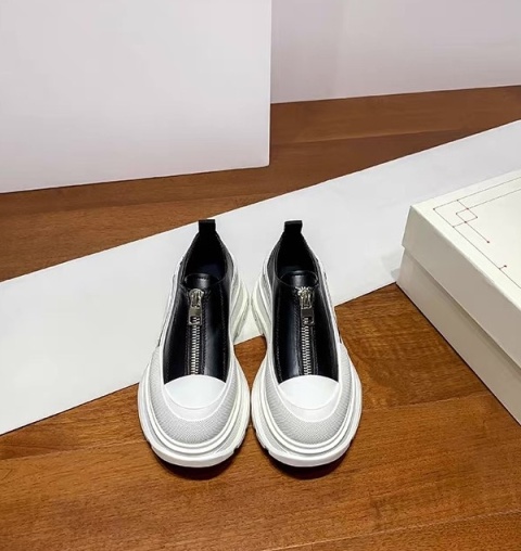 Buty Alexander Mcqueen skórzane sneakersy
