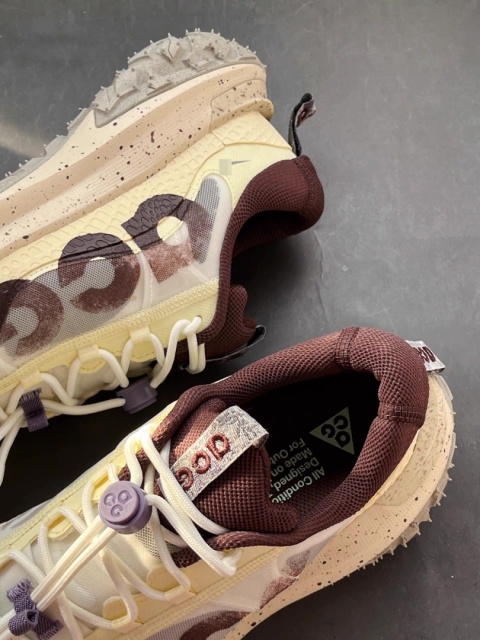Buty Nike ACG Mesh Hybrid
