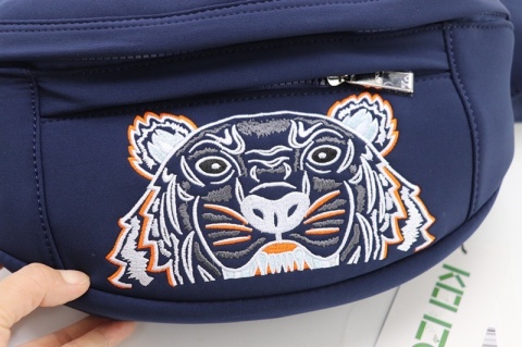 Nerka torebka na ramię Kenzo Nerka torebka na ramię Kenzo