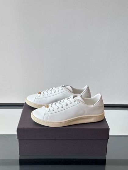 Buty Valentino Garavani białe