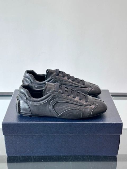 Buty męskie sneakersy Prada