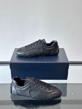 Buty męskie sneakersy Prada
