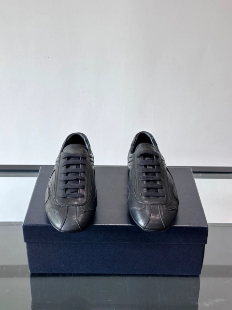 Buty męskie sneakersy Prada