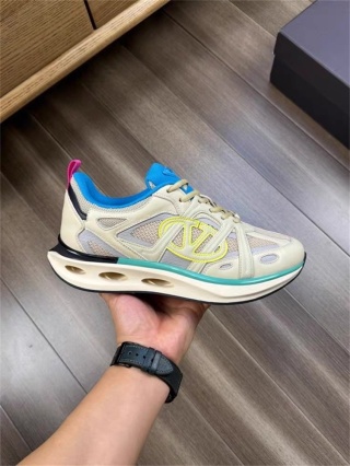 Buty sneakersy sportowe Valentino Garavani