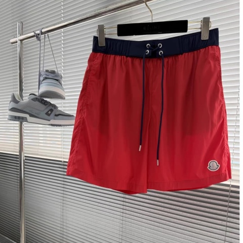 Spodenki szorty sportowe Moncler
