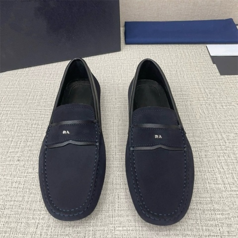 Buty mokasyny Loafersy Prada