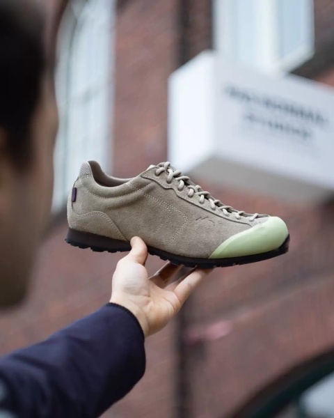 Buty zamszowe trekingowe Diemme