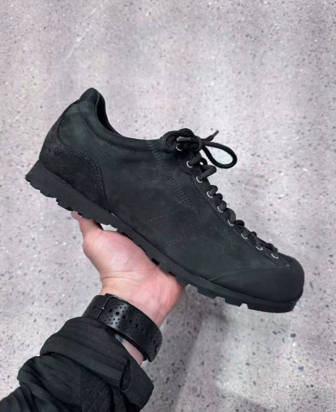 Buty zamszowe trekingowe Diemme