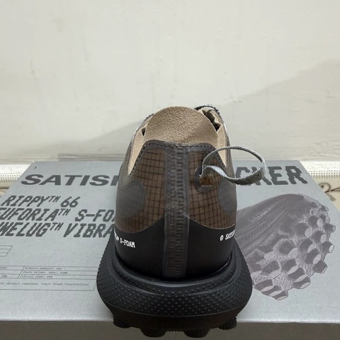 Buty do biegania w terenie biegowe Satisfy The Rocker