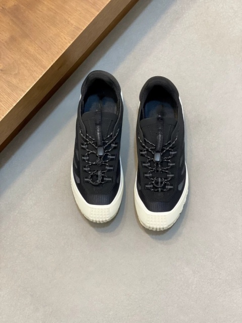 Buty Moncler