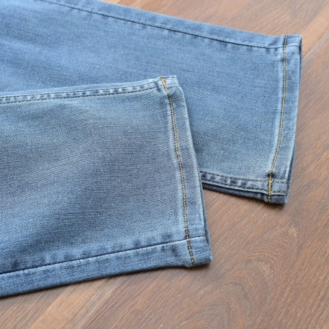 Spodnie Emporio Armani retro jeans