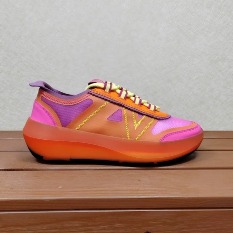 Buty meskie sportowe sneakersy Louis Vuitton