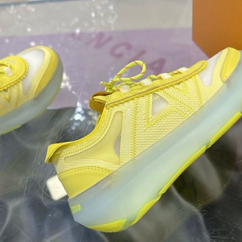 Buty meskie sportowe sneakersy Louis Vuitton